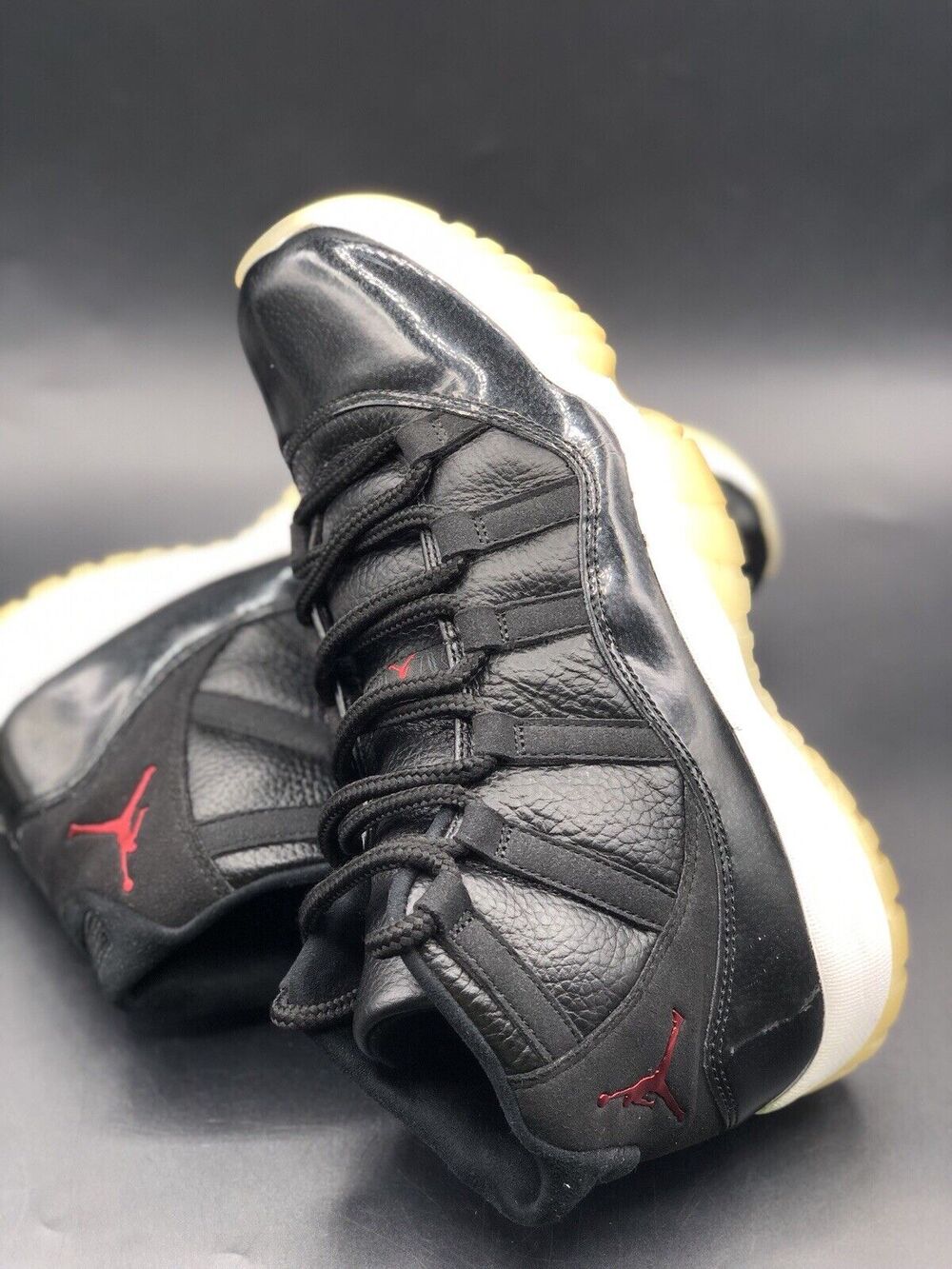 Size 8.5 - Jordan 11 Retro 72-10 2015 378037-002